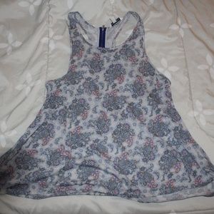 Light, Cute Tanktop!